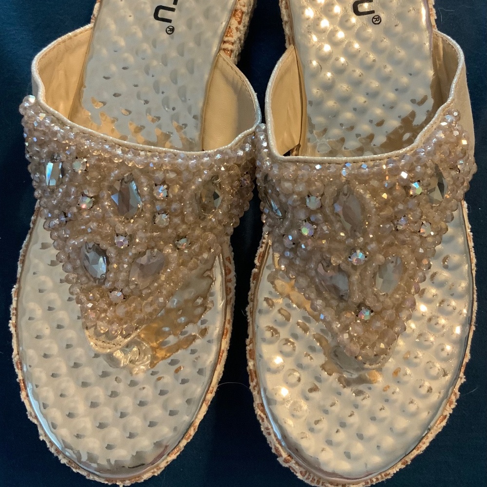 Ladies Fashion Flip Flops